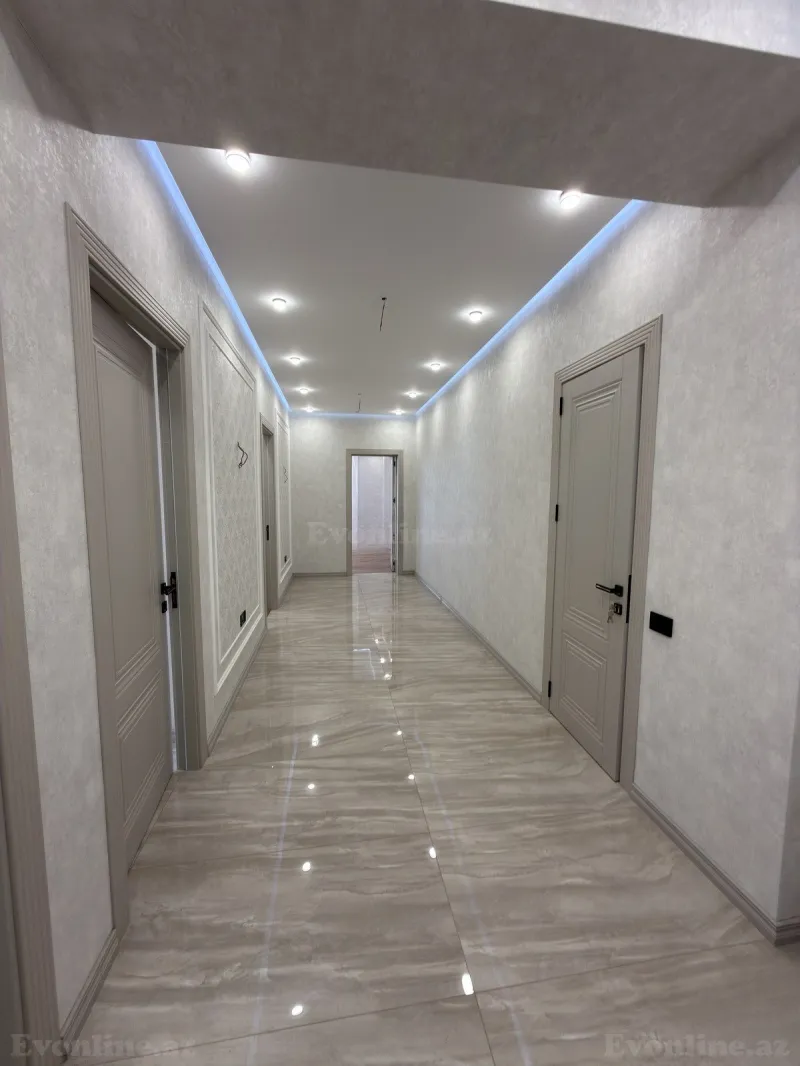 Satılır 3 otaqlı Mənzil Yeni tikili 140 m² Gənclik m. - şəkil 5