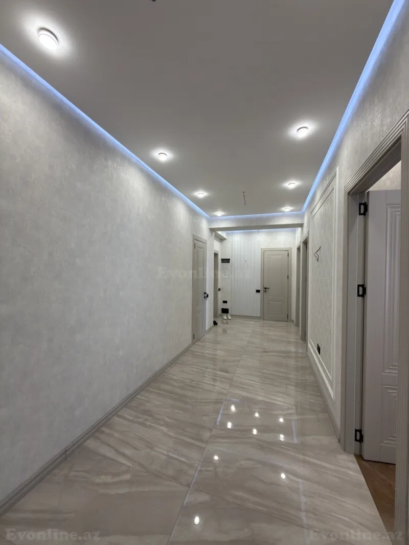 Satılır 3 otaqlı Mənzil Yeni tikili 140 m² Gənclik m. - şəkil 6