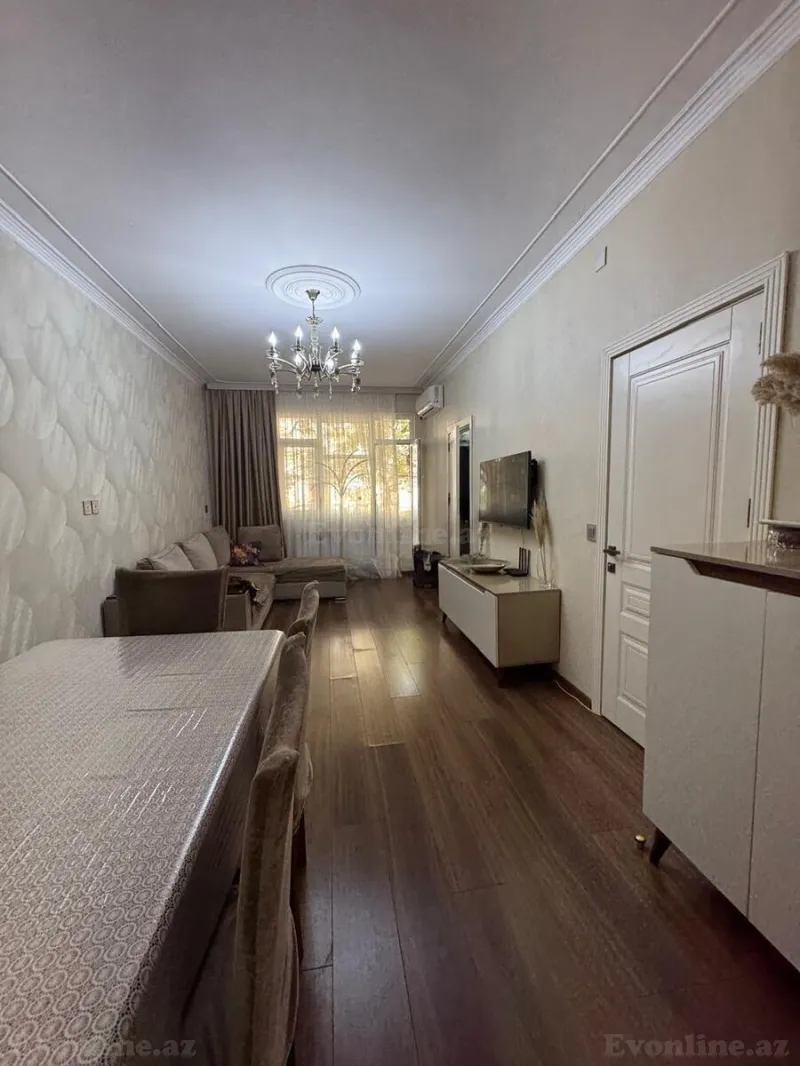 Satılır 2 otaqlı Mənzil Köhnə tikili 55 m² Memar Əcəmi m. - şəkil 2