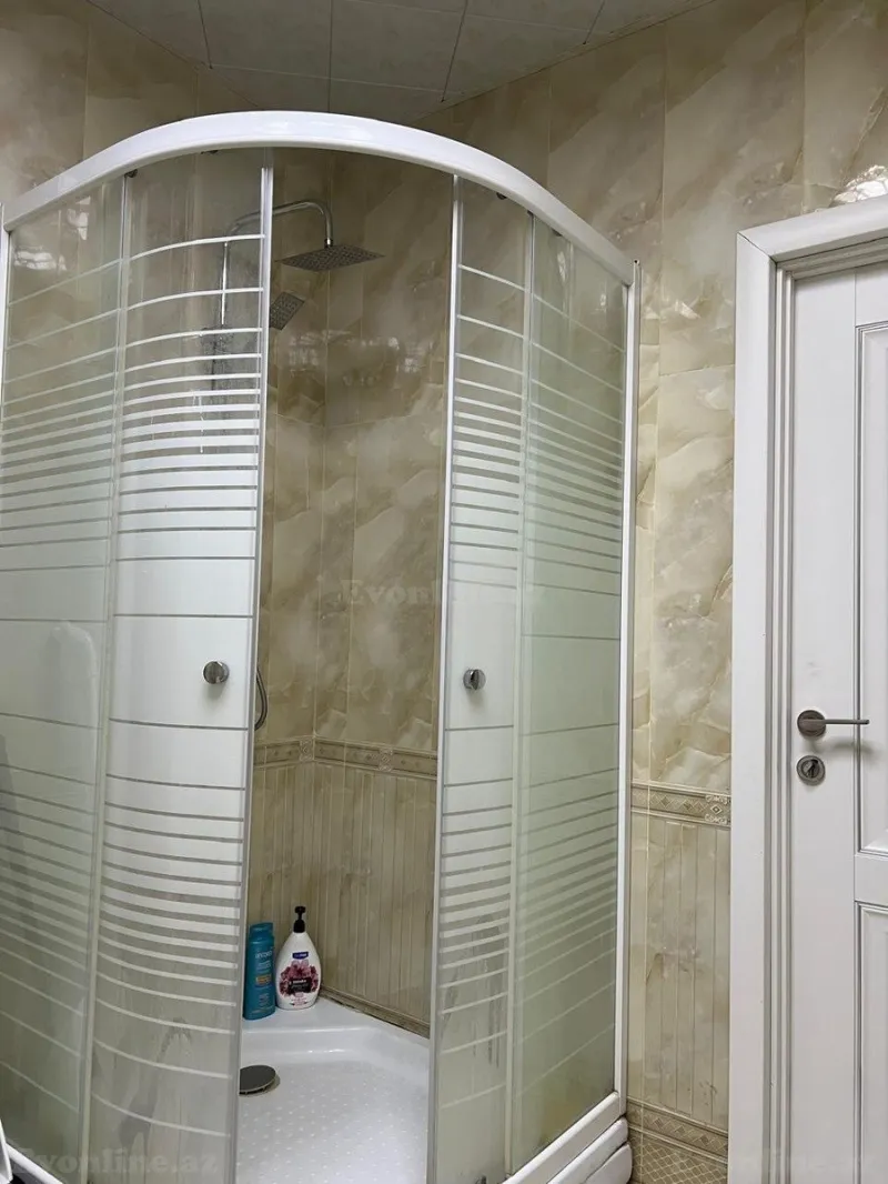 Kirayə verilir 3 otaqlı Mənzil Yeni tikili 106 m² 28 May m. - şəkil 15