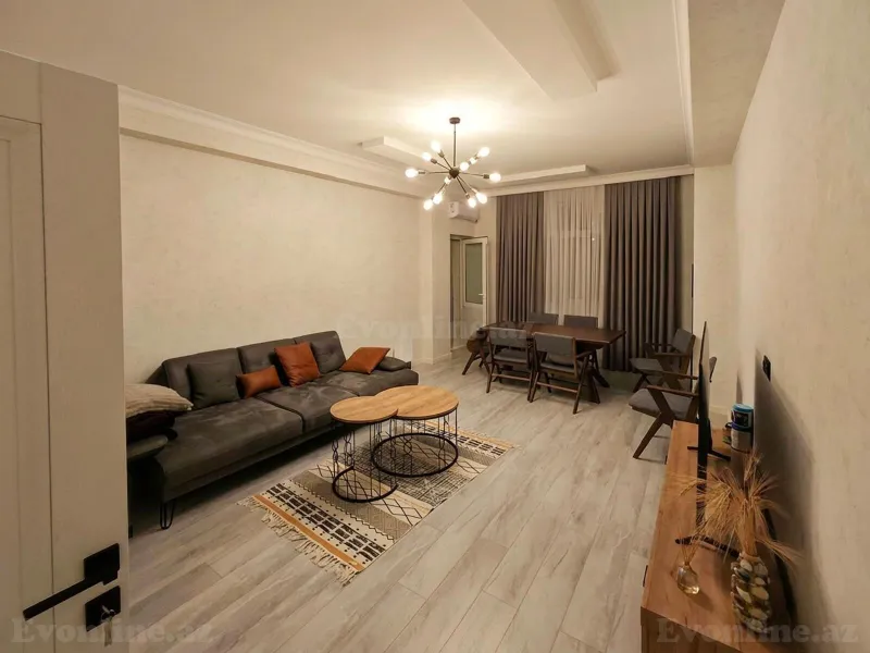 Satılır 3 otaqlı Mənzil Yeni tikili 150 m² Azadlıq prospekti m.
