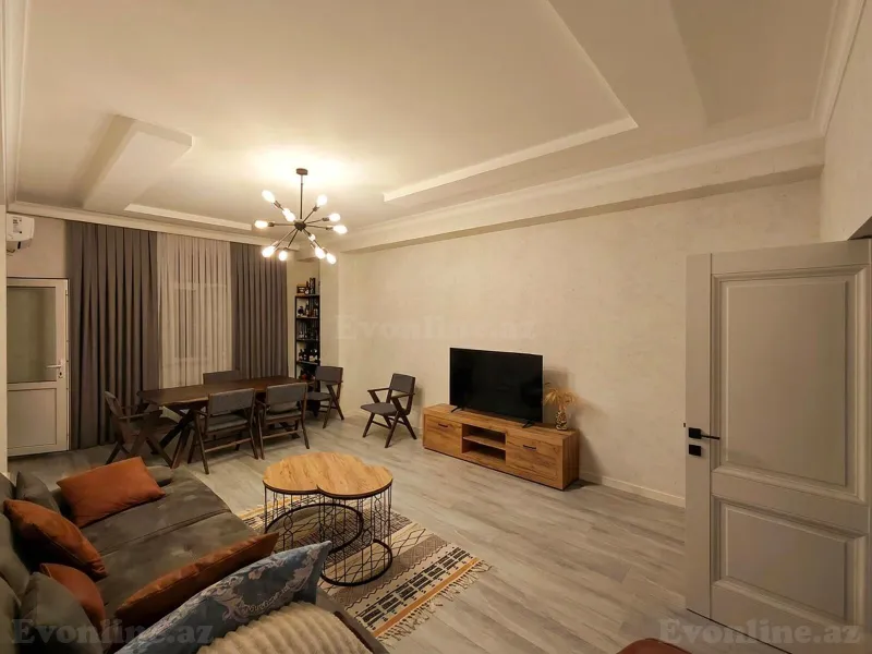 Satılır 3 otaqlı Mənzil Yeni tikili 150 m² Azadlıq prospekti m. - şəkil 2