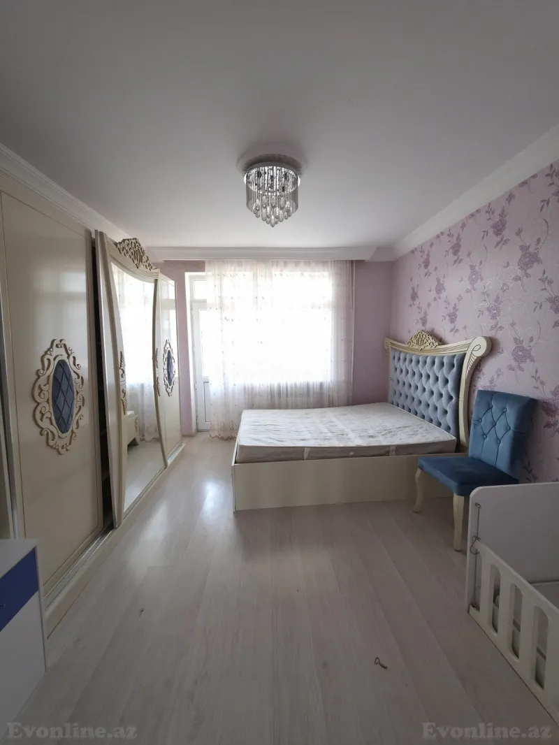 Satılır 3 otaqlı Mənzil Köhnə tikili 90 m² Bakıxanov - şəkil 5