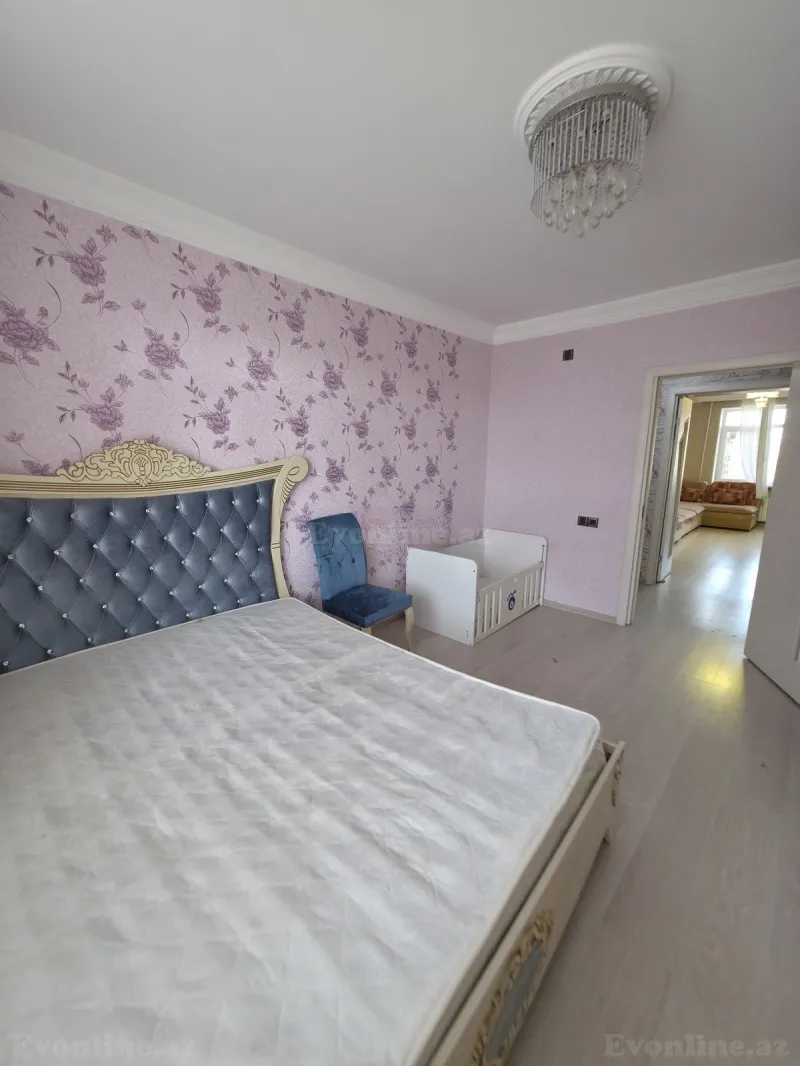 Satılır 3 otaqlı Mənzil Köhnə tikili 90 m² Bakıxanov - şəkil 7