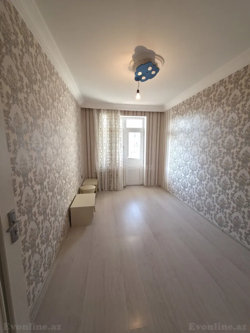 Satılır 3 otaqlı Mənzil Köhnə tikili 90 m² Bakıxanov - şəkil 11