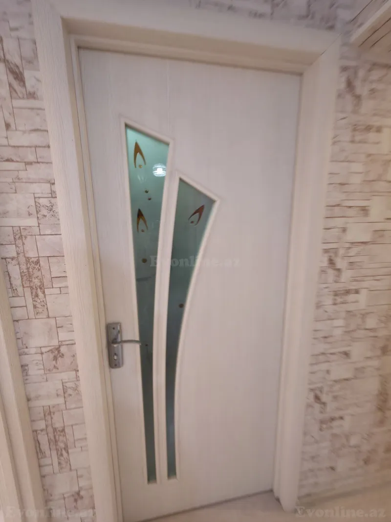 Satılır 3 otaqlı Mənzil Köhnə tikili 90 m² Bakıxanov - şəkil 14
