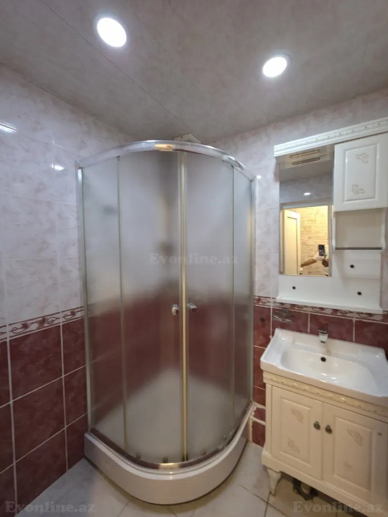 Satılır 3 otaqlı Mənzil Köhnə tikili 90 m² Bakıxanov - şəkil 16