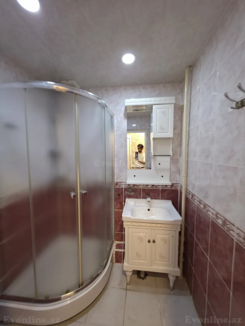 Satılır 3 otaqlı Mənzil Köhnə tikili 90 m² Bakıxanov - şəkil 17