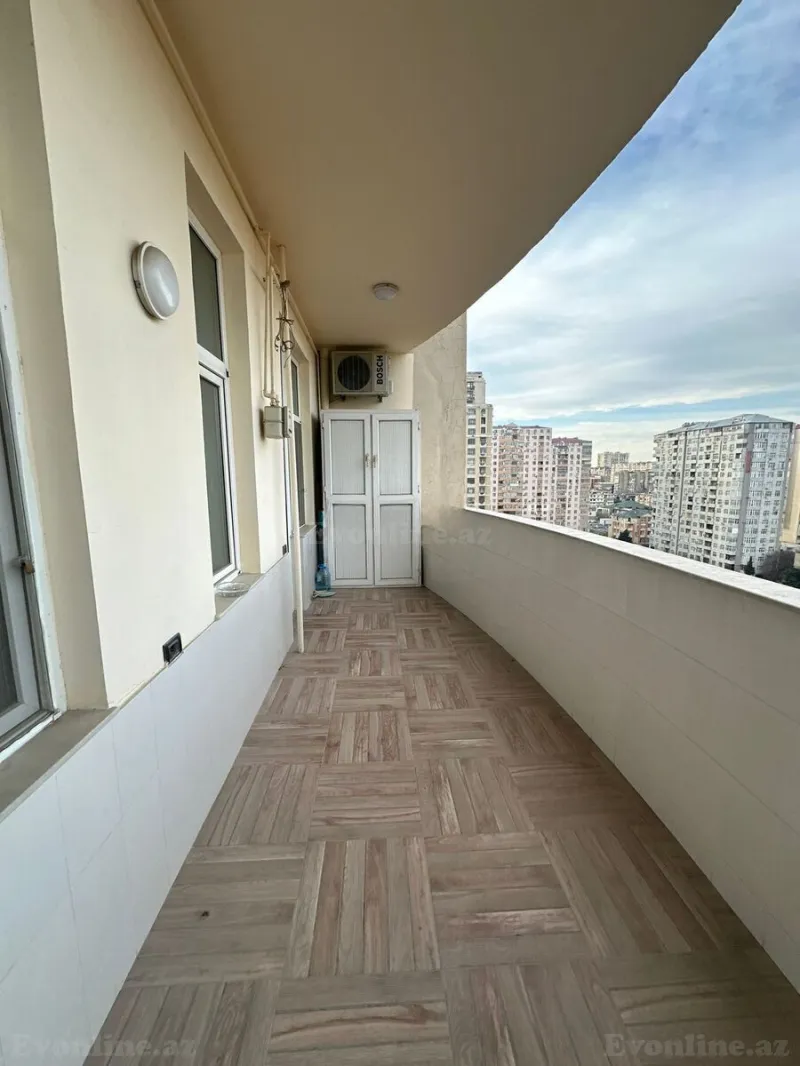 Kirayə verilir 2 otaqlı Mənzil Yeni tikili 90 m² İnşaatçılar m. - şəkil 16