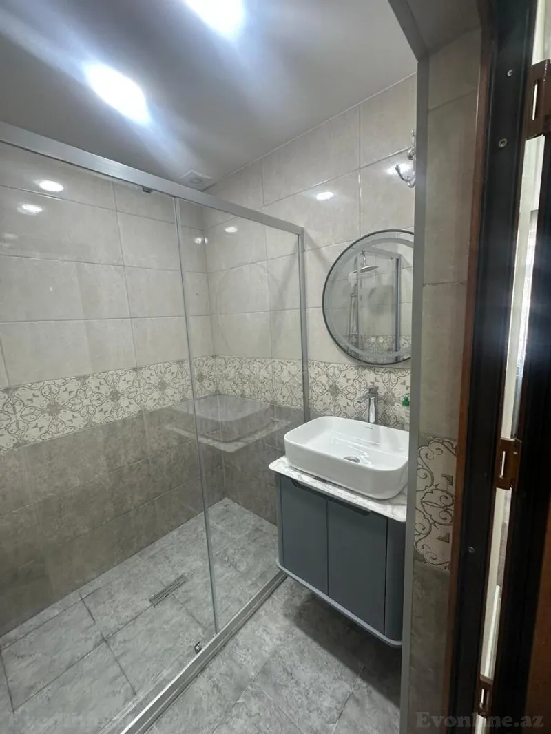 Satılır 2 otaqlı Mənzil Köhnə tikili 65 m² Əhmədli m. - şəkil 8