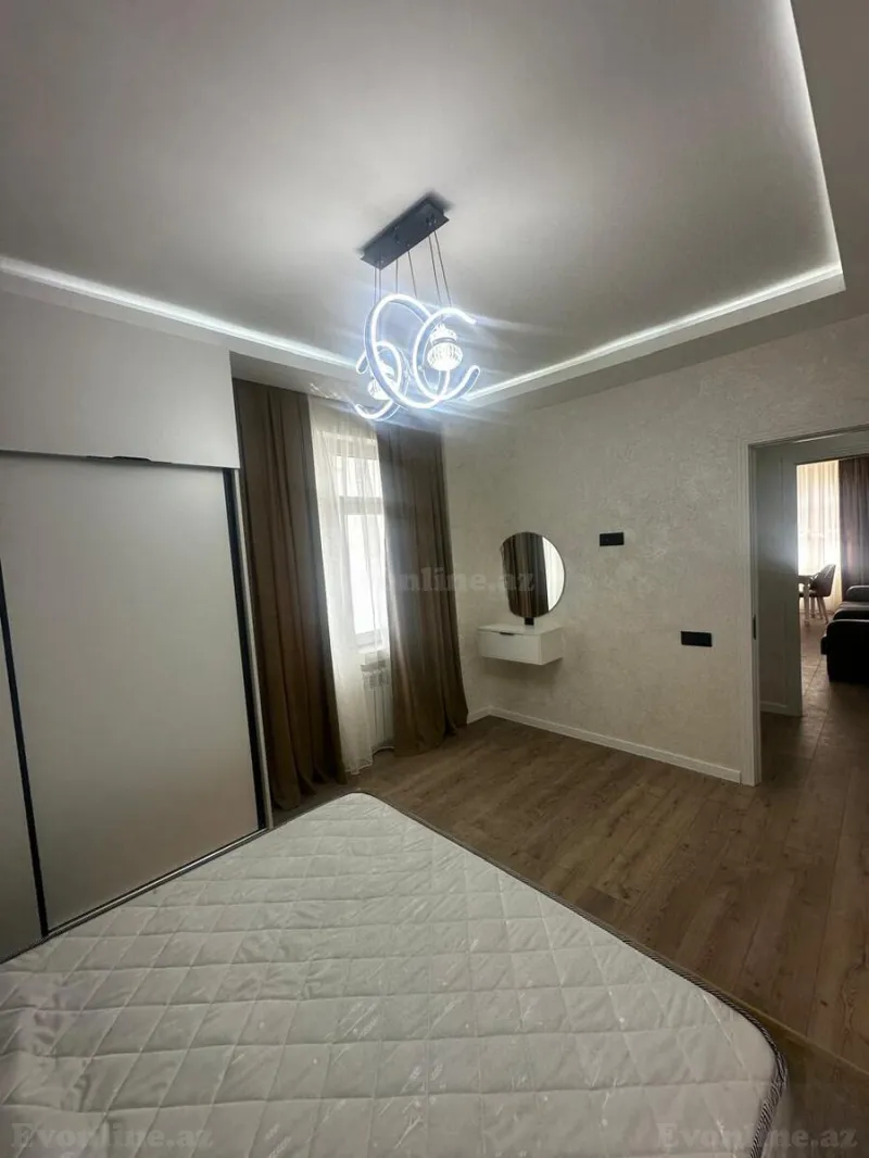 Satılır 2 otaqlı Mənzil Köhnə tikili 65 m² Əhmədli m. - şəkil 10