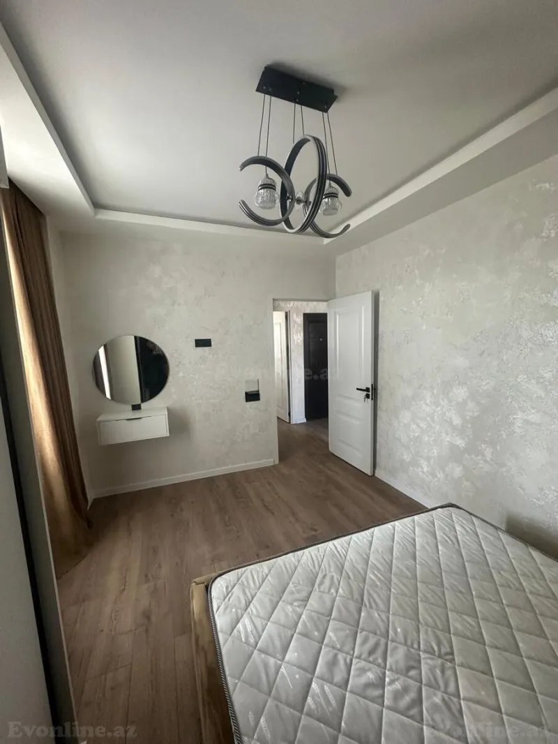 Satılır 2 otaqlı Mənzil Köhnə tikili 65 m² Əhmədli m. - şəkil 18