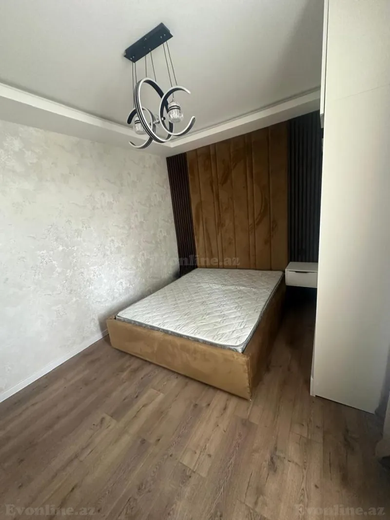 Satılır 2 otaqlı Mənzil Köhnə tikili 65 m² Əhmədli m. - şəkil 29