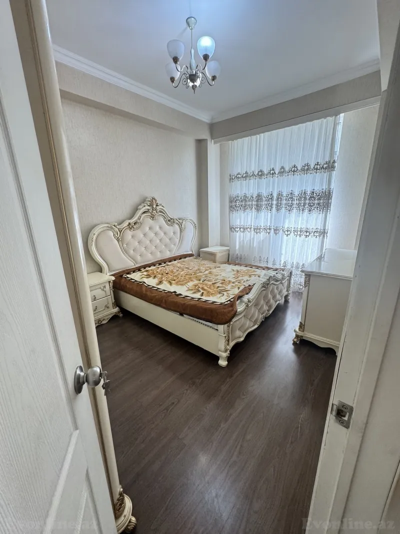 Satılır 3 otaqlı Mənzil Yeni tikili 83 m² Yasamal r. - şəkil 5