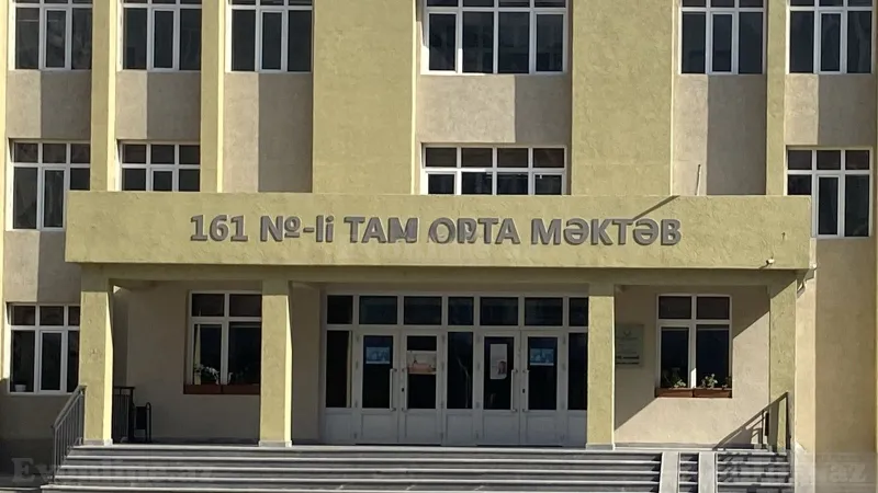 Satılır 3 otaqlı Mənzil Yeni tikili 83 m² Yasamal r. - şəkil 27