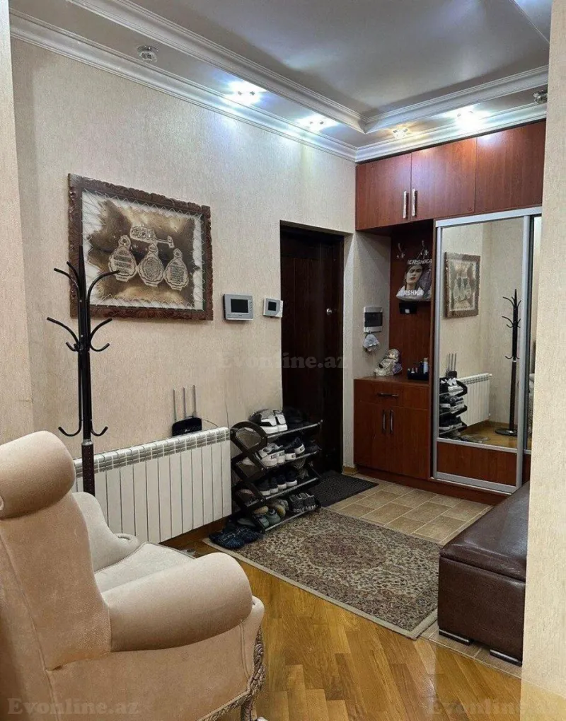 Satılır 4 otaqlı Mənzil Yeni tikili 214 m² Elmlər Akademiyası m. - şəkil 15