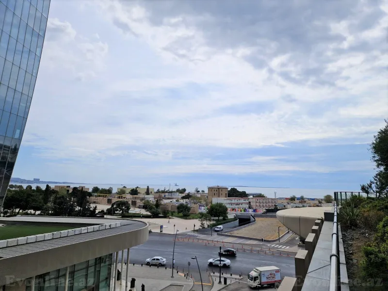 Kirayə verilir 4 otaqlı Mənzil Yeni tikili 370 m² Nəsimi r. - şəkil 25