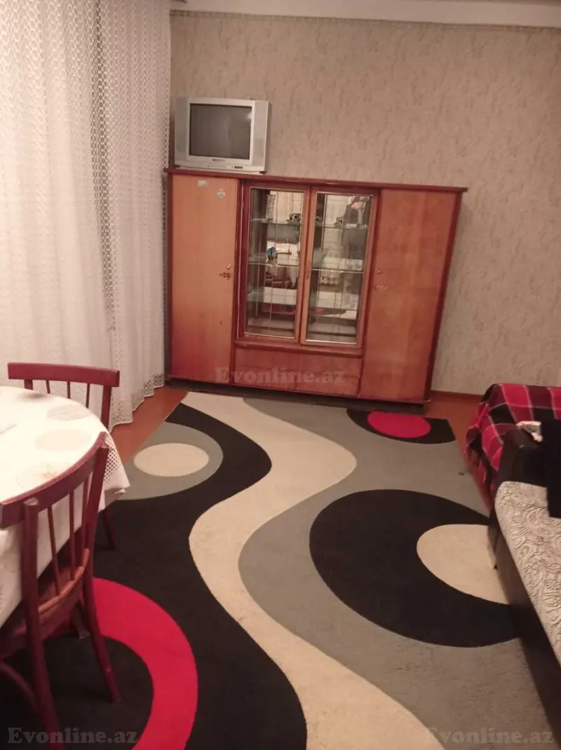 Kirayə verilir 2 otaqlı Mənzil Köhnə tikili 50 m² Həzi Aslanov - şəkil 2