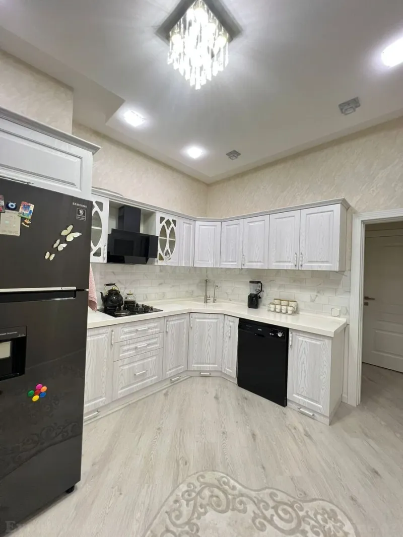 Kirayə verilir 3 otaqlı Mənzil Yeni tikili 120 m² Həzi Aslanov - şəkil 13
