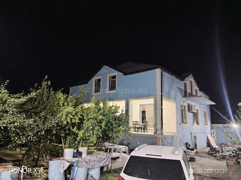 Satılır 7 otaqlı Həyət evi 350 m² Zabrat