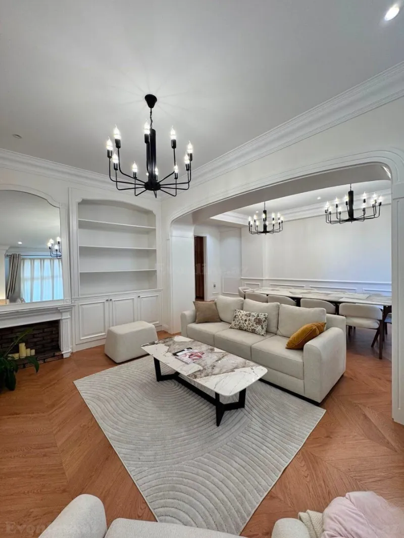 Satılır 2 otaqlı Mənzil Yeni tikili 100 m² 28 May m. - şəkil 2