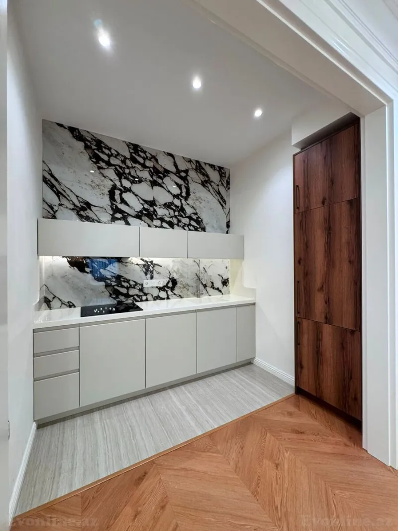 Satılır 2 otaqlı Mənzil Yeni tikili 100 m² 28 May m. - şəkil 6