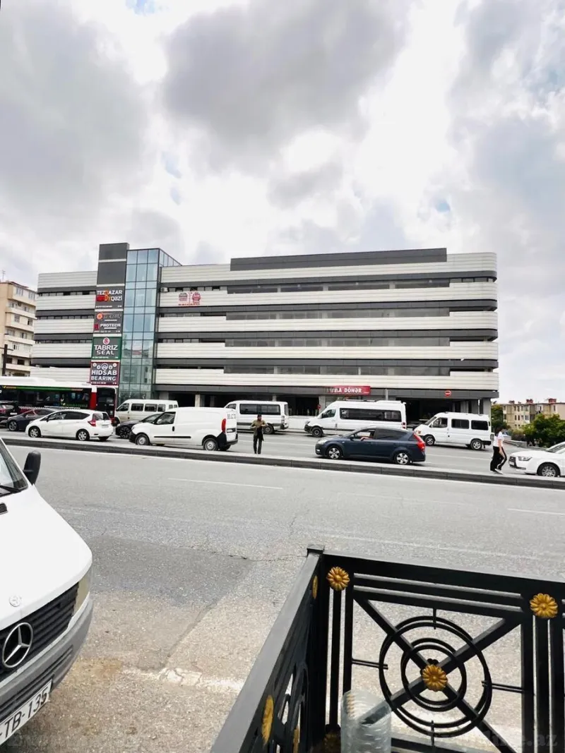 Obyekt 250 m² 8-ci kilometr Kirayə verilir