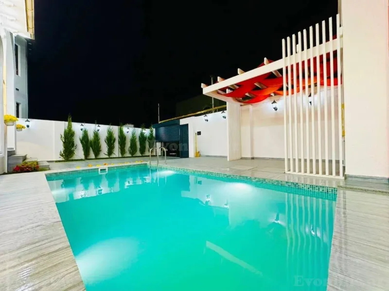 Satılır 4 otaqlı Həyət evi 140 m² Buzovna - şəkil 9