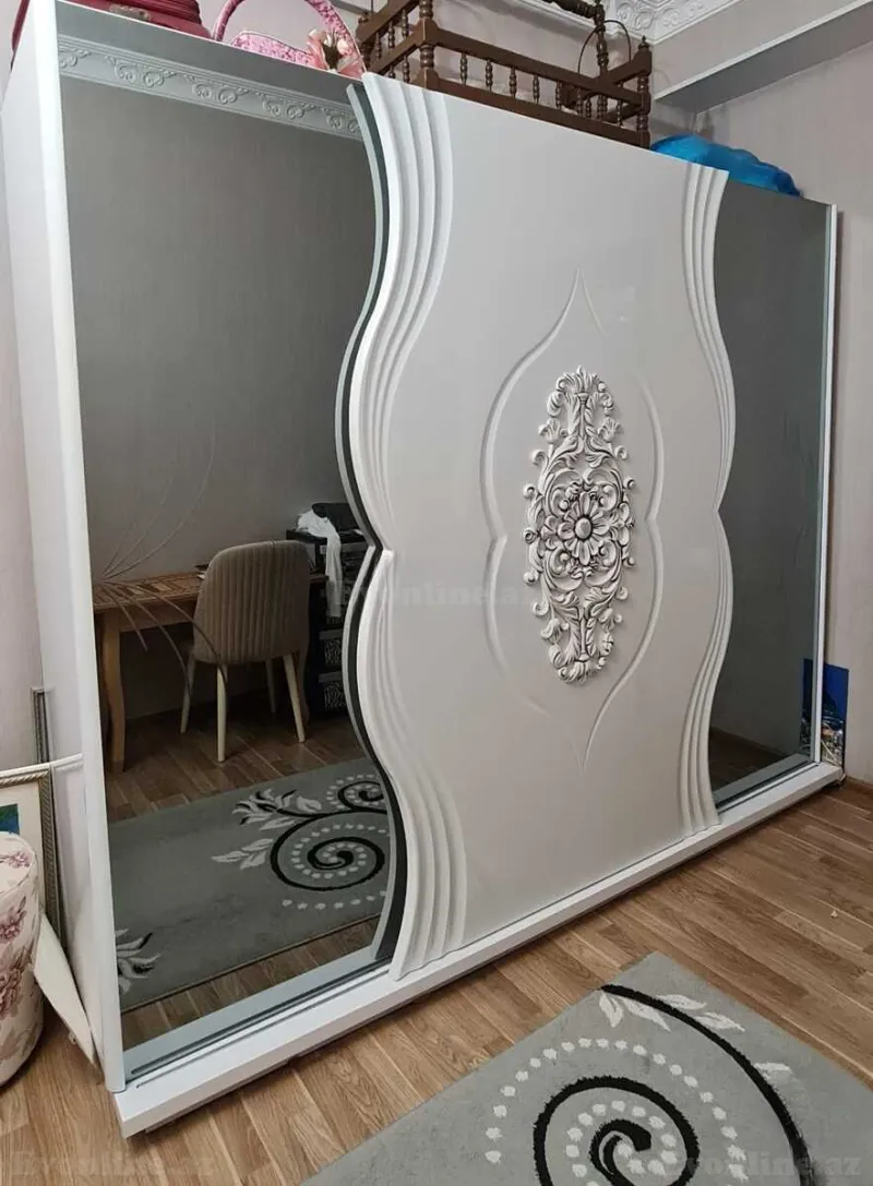 Satılır 3 otaqlı Mənzil Yeni tikili 134 m² Memar Əcəmi m. - şəkil 4