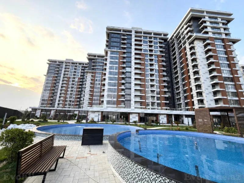 Satılır 2 otaqlı Mənzil Yeni tikili 46 m² Koroğlu m.