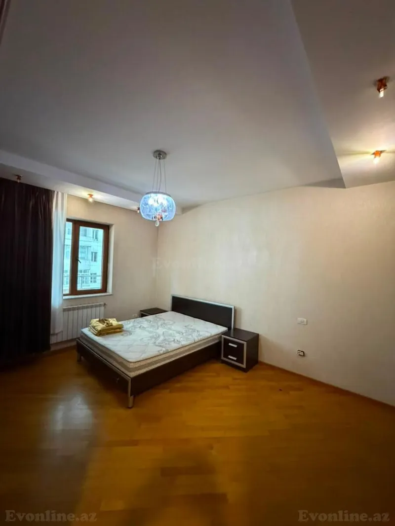 Kirayə verilir 2 otaqlı Mənzil Yeni tikili 96 m² Gənclik m. - şəkil 4