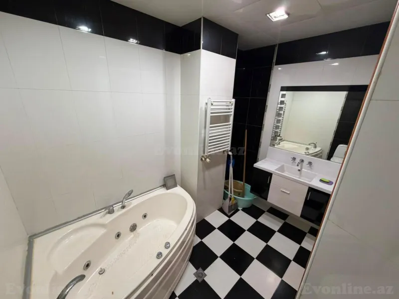 Kirayə verilir 2 otaqlı Mənzil Yeni tikili 96 m² Gənclik m. - şəkil 16