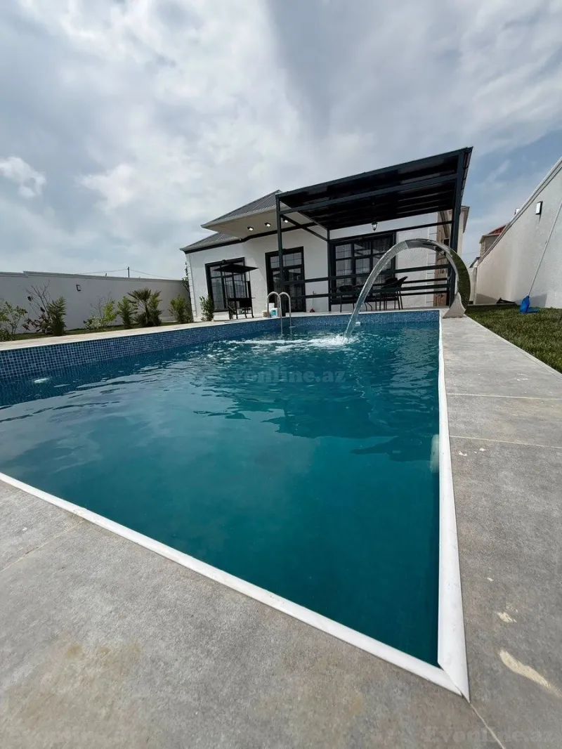 4 otaqlı Həyət evi 150 m² Mərdəkan Kirayə verilir