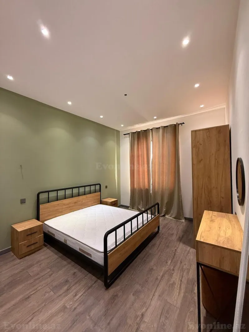 Satılır 4 otaqlı Həyət evi 170 m² Novxanı - şəkil 3