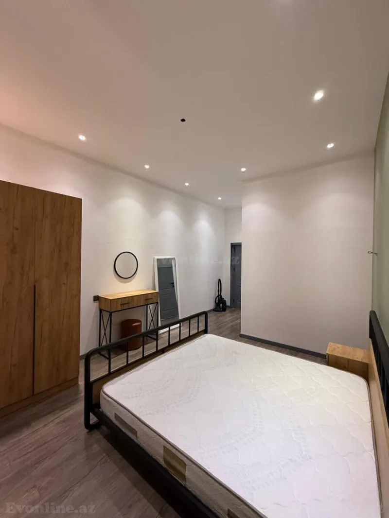 Satılır 4 otaqlı Həyət evi 170 m² Novxanı - şəkil 4