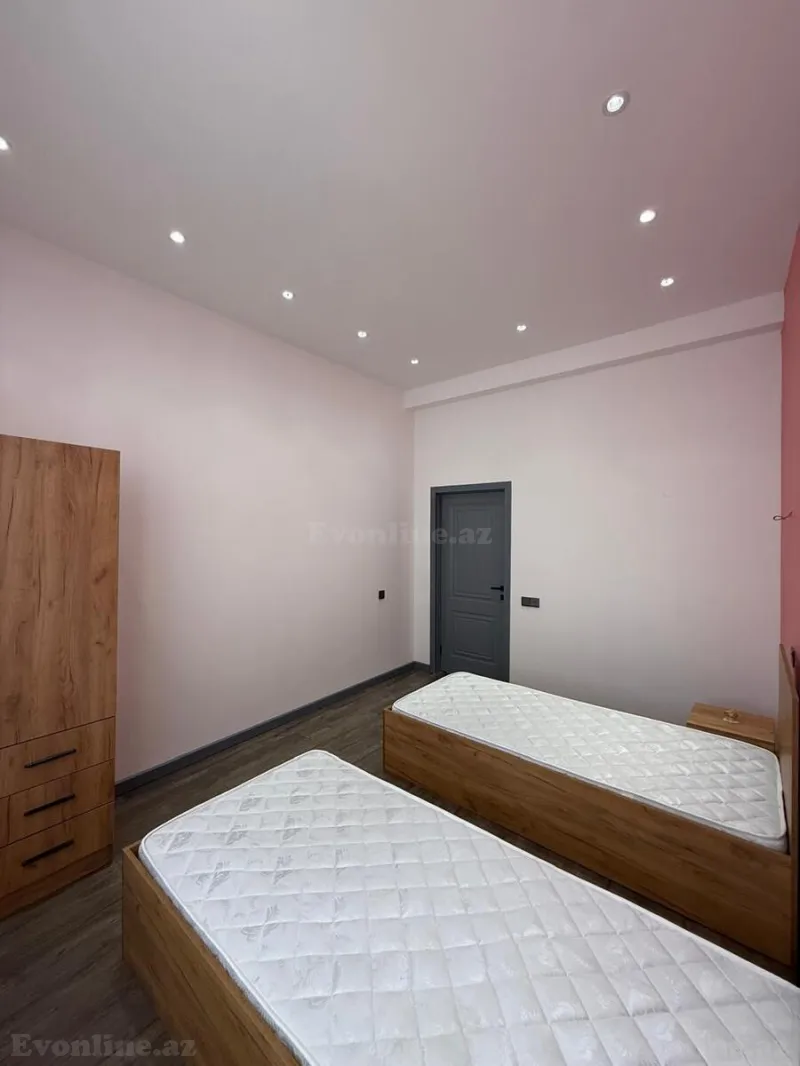 Satılır 4 otaqlı Həyət evi 170 m² Novxanı - şəkil 6