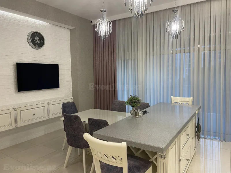 Satılır 4 otaqlı Mənzil Yeni tikili 187 m² 28 May m. - şəkil 11
