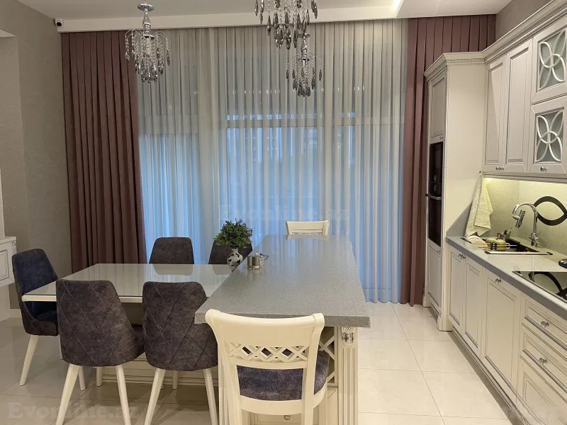 Satılır 4 otaqlı Mənzil Yeni tikili 187 m² 28 May m. - şəkil 12
