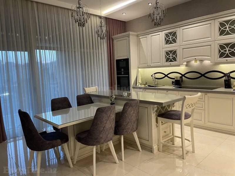 Satılır 4 otaqlı Mənzil Yeni tikili 187 m² 28 May m. - şəkil 13