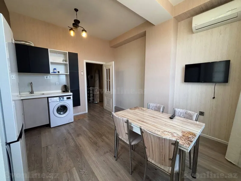 Kirayə verilir 3 otaqlı Mənzil Yeni tikili 135 m² Nəsimi r. - şəkil 4