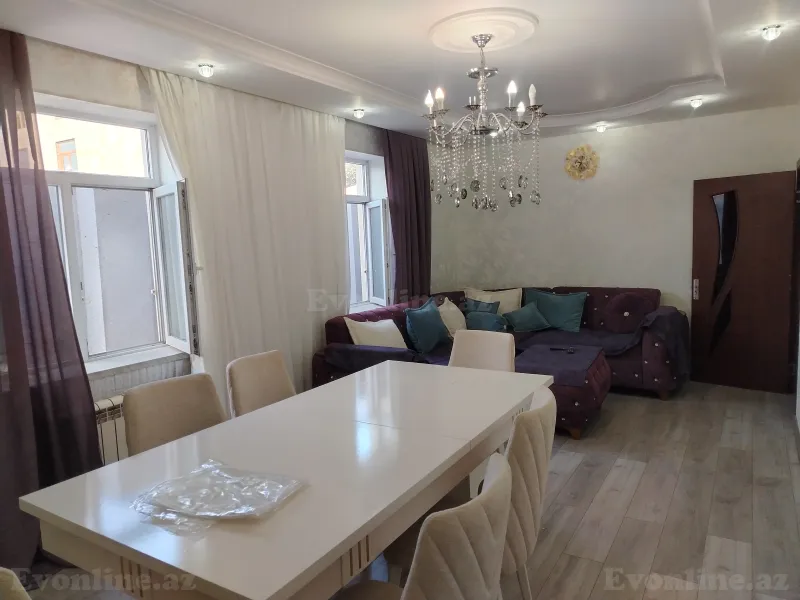 Satılır 6 otaqlı Həyət evi 200 m² Azadlıq prospekti m. - şəkil 9