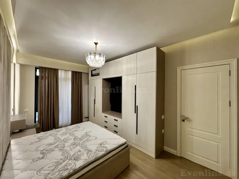 Kirayə verilir 3 otaqlı Mənzil Yeni tikili 110 m² Bakmil m. - şəkil 14