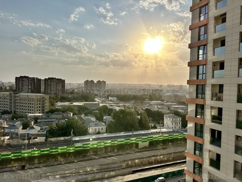 Kirayə verilir 3 otaqlı Mənzil Yeni tikili 110 m² Bakmil m. - şəkil 25