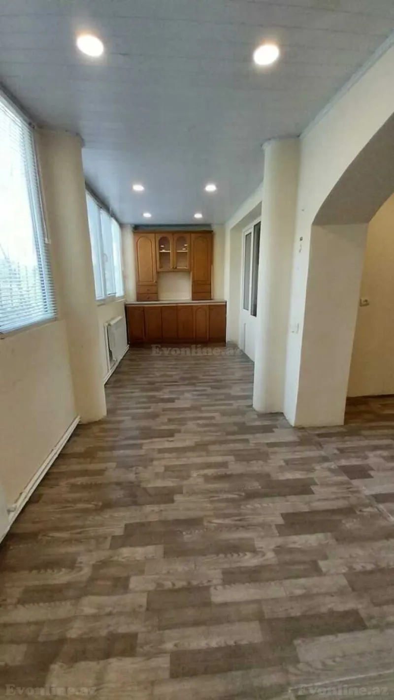 Satılır 3 otaqlı Mənzil Köhnə tikili 75 m² Elmlər Akademiyası m. - şəkil 15