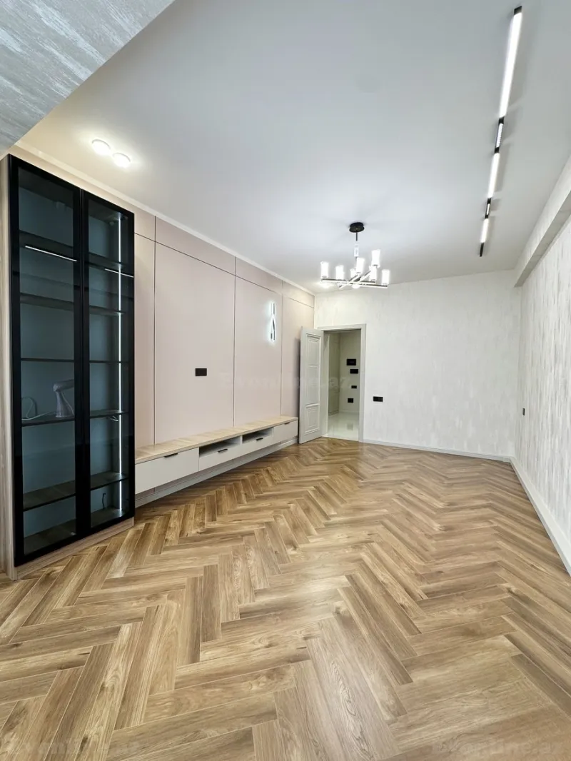 Satılır 2 otaqlı Mənzil Yeni tikili 72 m² Xalqlar Dostluğu m. - şəkil 4