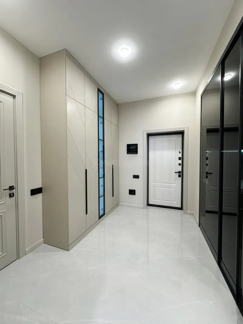 Satılır 2 otaqlı Mənzil Yeni tikili 72 m² Xalqlar Dostluğu m. - şəkil 6