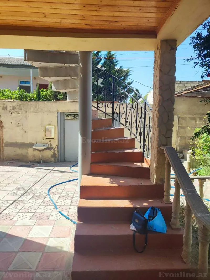 Satılır 5 otaqlı Həyət evi 150 m² Novxanı - şəkil 12