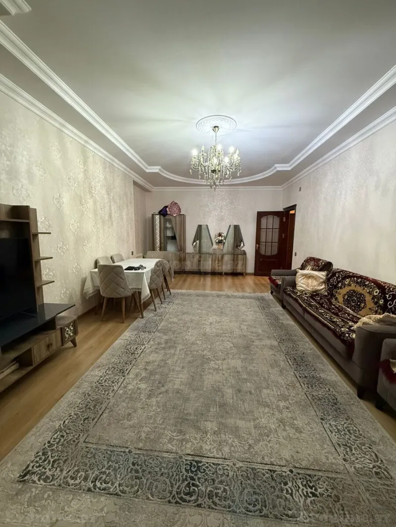 Satılır 2 otaqlı Mənzil Yeni tikili 105 m² Həzi Aslanov m. - şəkil 2