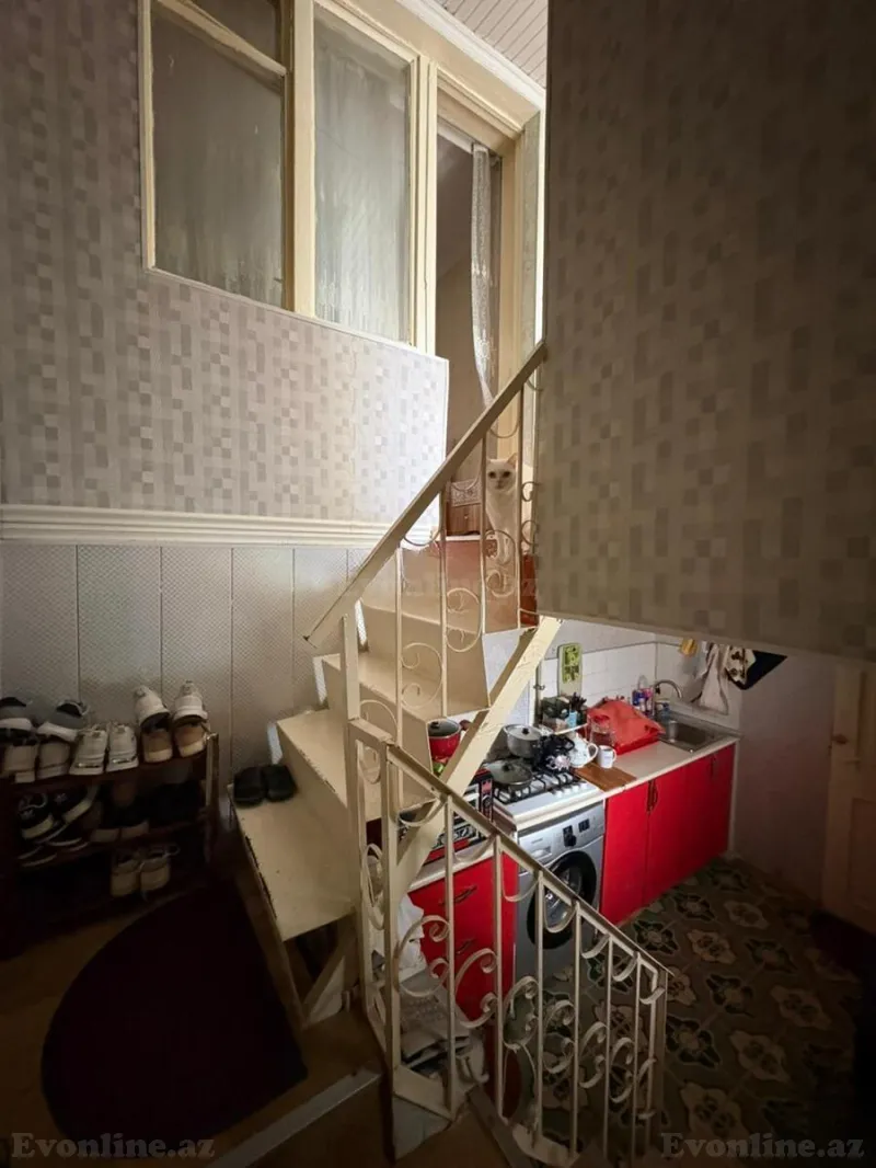 Satılır 3 otaqlı Mənzil Köhnə tikili 52 m² Bakıxanov - şəkil 7