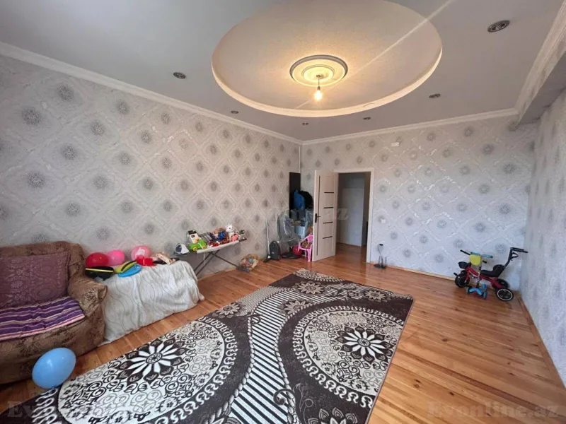 Satılır 2 otaqlı Mənzil Yeni tikili 77 m² Neftçilər m. - şəkil 2